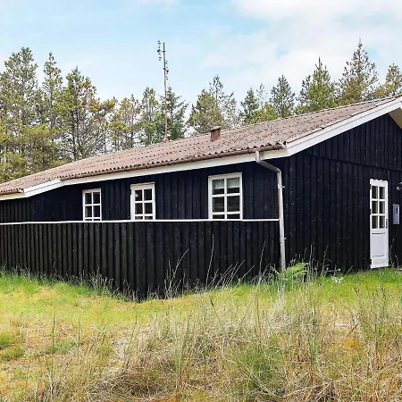 Three-bedroom Holiday In 13 * Jerup
